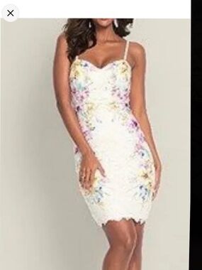 VENUS White Floral Lace Bodycon Dress Size Small